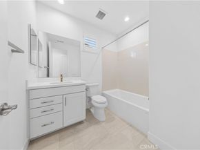 112 Sentosa, Irvine CA 92618