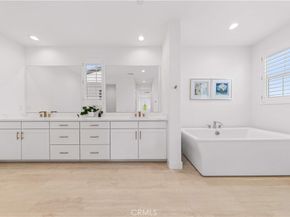 112 Sentosa, Irvine CA 92618