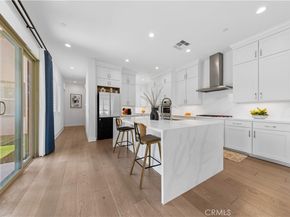 112 Sentosa, Irvine CA 92618