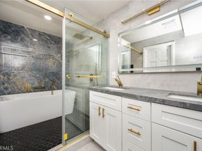 17110 Bluewater Lane, Huntington Beach CA 92649