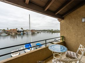 17110 Bluewater Lane, Huntington Beach CA 92649