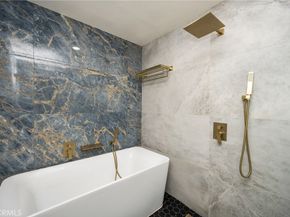17110 Bluewater Lane, Huntington Beach CA 92649