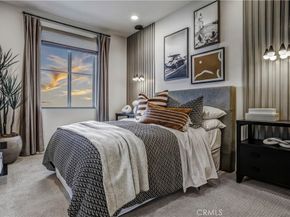 12720 Azure Way 28, Hawthorne CA 90250