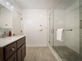 5115 West Boulevard, Los Angeles CA 90043