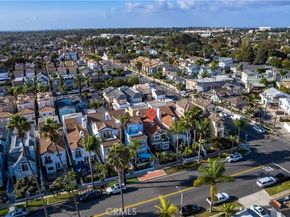 621 8th Street, Huntington Beach CA 92648