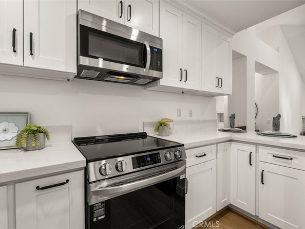 4 Woodlake, Irvine CA 92604