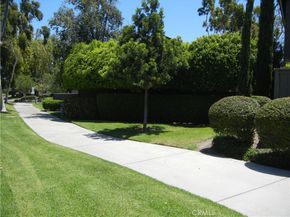 4 Woodlake, Irvine CA 92604