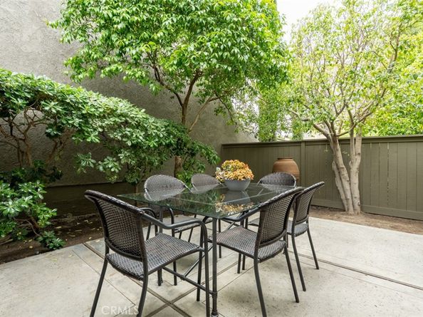 4 Woodlake, Irvine CA 92604