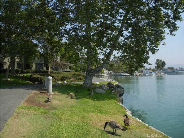 4 Woodlake, Irvine CA 92604