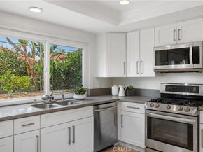 15 Colonial, Irvine CA 92620