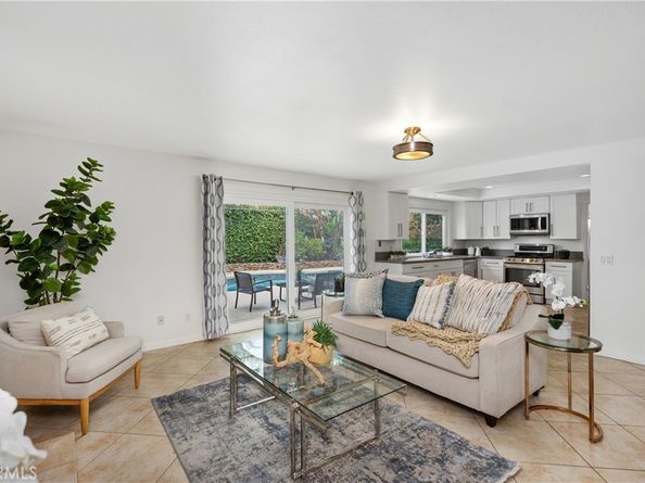 15 Colonial, Irvine CA 92620