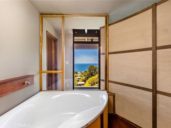 22315 3rd Avenue, Laguna Beach CA 92651