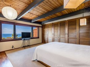 22315 3rd Avenue, Laguna Beach CA 92651