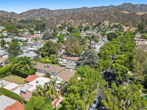 1025 E San Jose Avenue, Burbank CA 91501