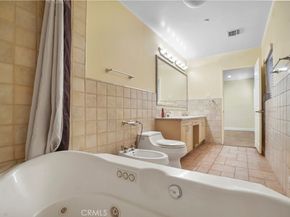 1025 E San Jose Avenue, Burbank CA 91501