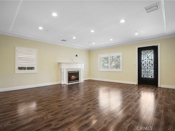 1025 E San Jose Avenue, Burbank CA 91501