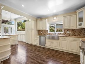 1025 E San Jose Avenue, Burbank CA 91501