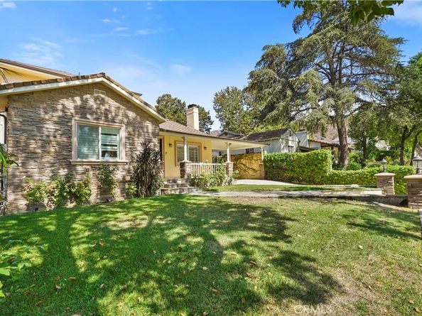 1025 E San Jose Avenue, Burbank CA 91501