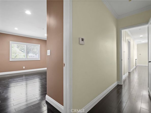 1025 E San Jose Avenue, Burbank CA 91501