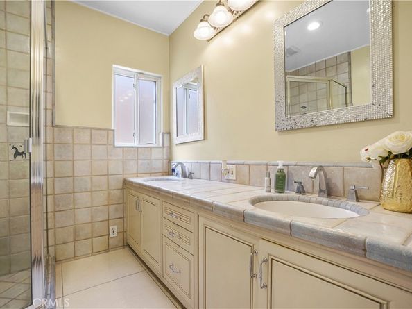 1025 E San Jose Avenue, Burbank CA 91501