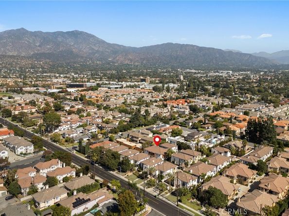 586 S 2nd Avenue B, Arcadia CA 91006