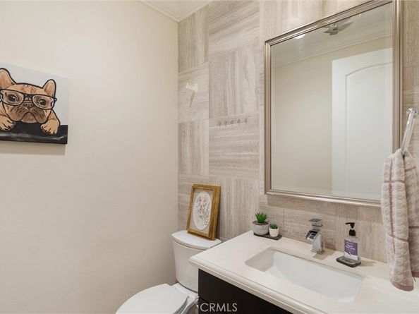 586 S 2nd Avenue B, Arcadia CA 91006