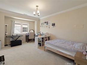 586 S 2nd Avenue B, Arcadia CA 91006