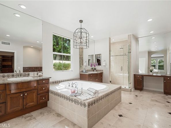 32 New Dawn, Irvine CA 92620