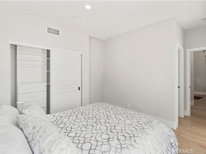 32 New Dawn, Irvine CA 92620