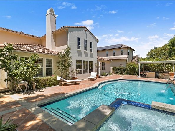 32 New Dawn, Irvine CA 92620