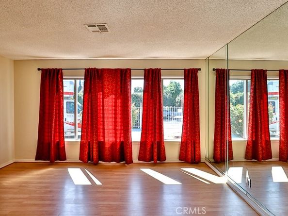 15841 Marlin Place, Van Nuys CA 91406