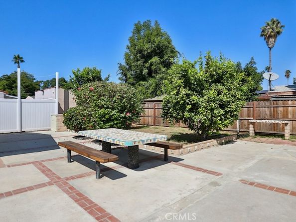 15841 Marlin Place, Van Nuys CA 91406