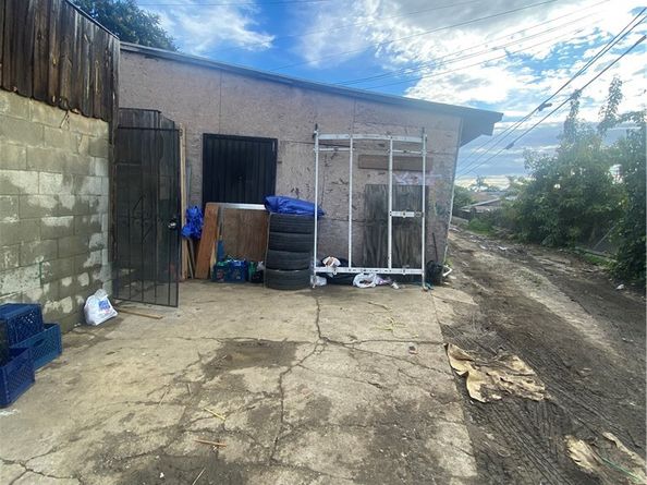 1129 N Alma Avenue, Los Angeles CA 90063