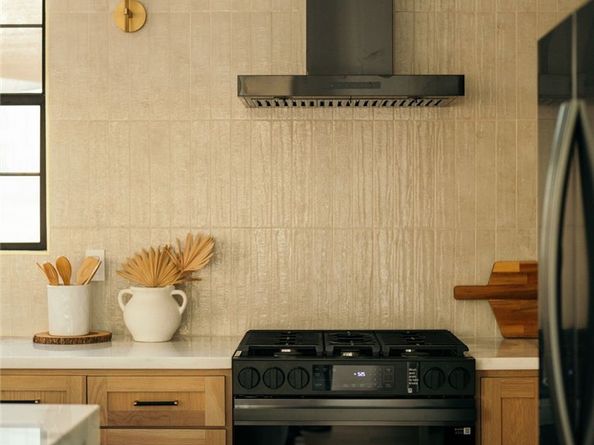 4856 Edison Street, Los Angeles CA 90032