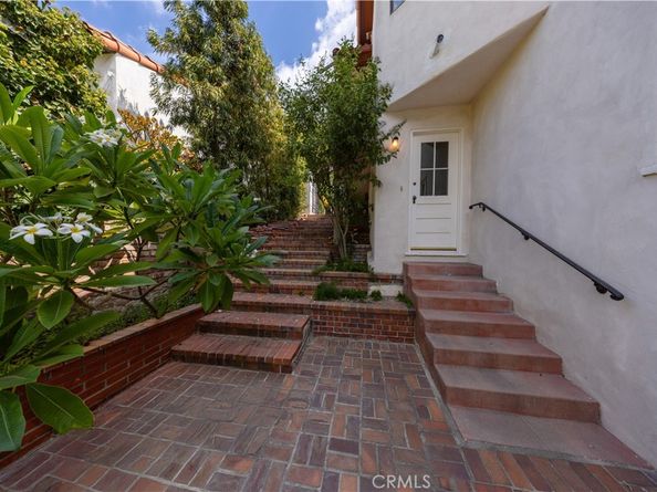 6723 Hillside Lane, Whittier CA 90602