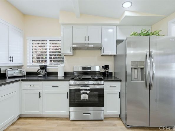 6250 Coldwater Canyon Avenue, North Hollywood CA 91606