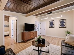 6250 Coldwater Canyon Avenue, North Hollywood CA 91606