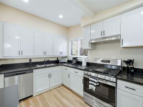 6250 Coldwater Canyon Avenue, North Hollywood CA 91606