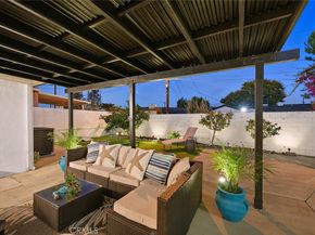 6250 Coldwater Canyon Avenue, North Hollywood CA 91606