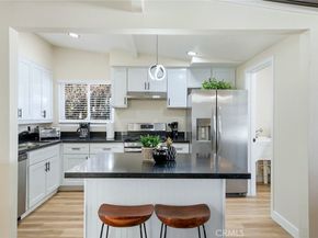 6250 Coldwater Canyon Avenue, North Hollywood CA 91606