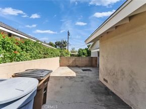 888 Syracuse, Claremont CA 91711
