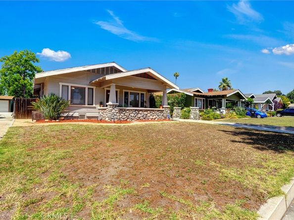 551 E Columbia, Pomona CA 91767