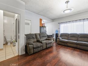1136 Arapahoe, Los Angeles CA 90006
