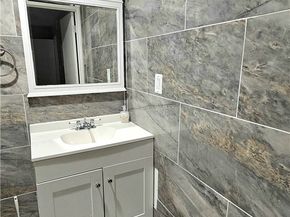 7641 Reseda Boulevard 87, Reseda CA 91335