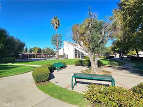 7641 Reseda Boulevard 87, Reseda CA 91335