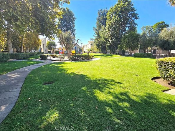 7641 Reseda Boulevard 87, Reseda CA 91335