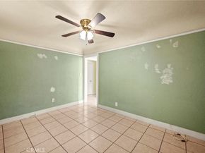 818 W 65th, Los Angeles CA 90044