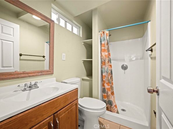 818 W 65th, Los Angeles CA 90044