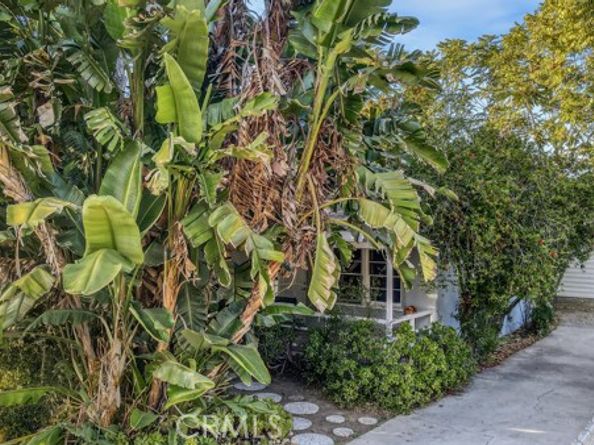 14153 Tiara Street, Van Nuys CA 91401