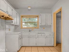 14153 Tiara Street, Van Nuys CA 91401